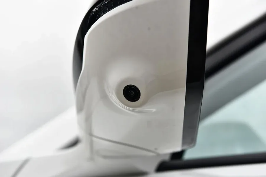 Changan UNI-Z 2026 500Bar PRO — photo 8