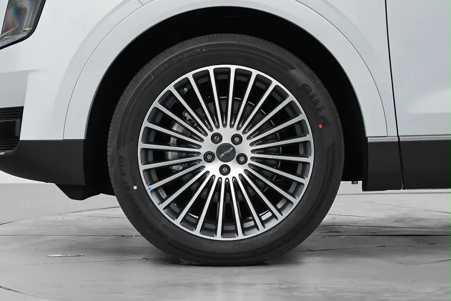 Jetour X70L 2026 2.0TD — photo 6