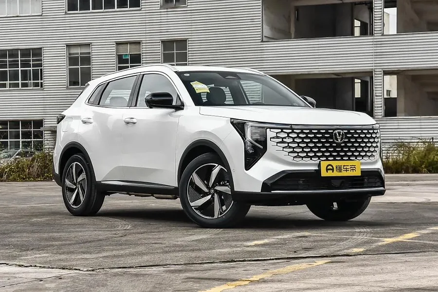 CHANGAN CS55 Plus 2026  — photo 15
