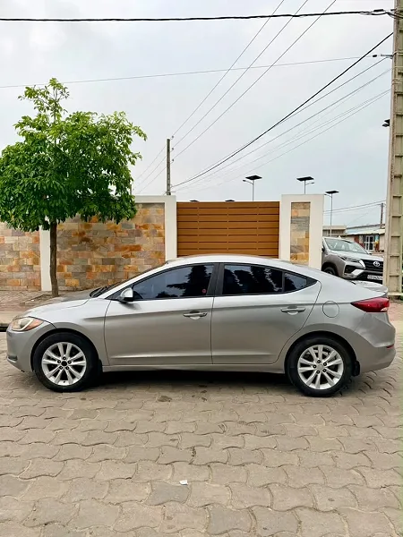 HYUNDAÏ ELANTRA 2017 — photo 4