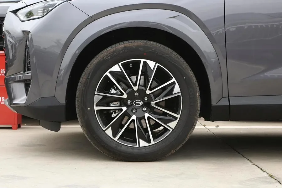 GAC Trumpchi GS4 MAX 2026 — photo 11