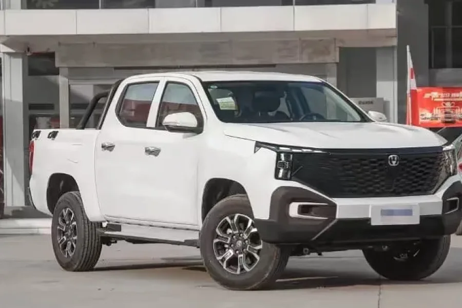 CHANGAN HUNTER 2025  — couverture