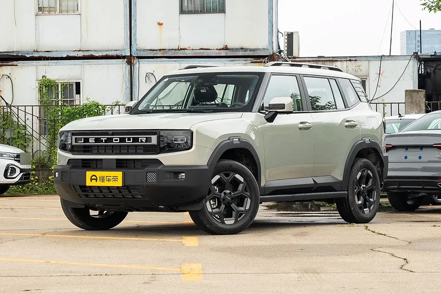 JETOUR T1  1.5T 7DCT V2 — photo 4