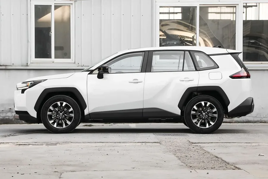 rav4 2026 — photo 2