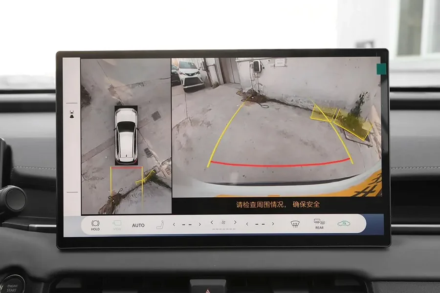rav4 2026 — photo 17