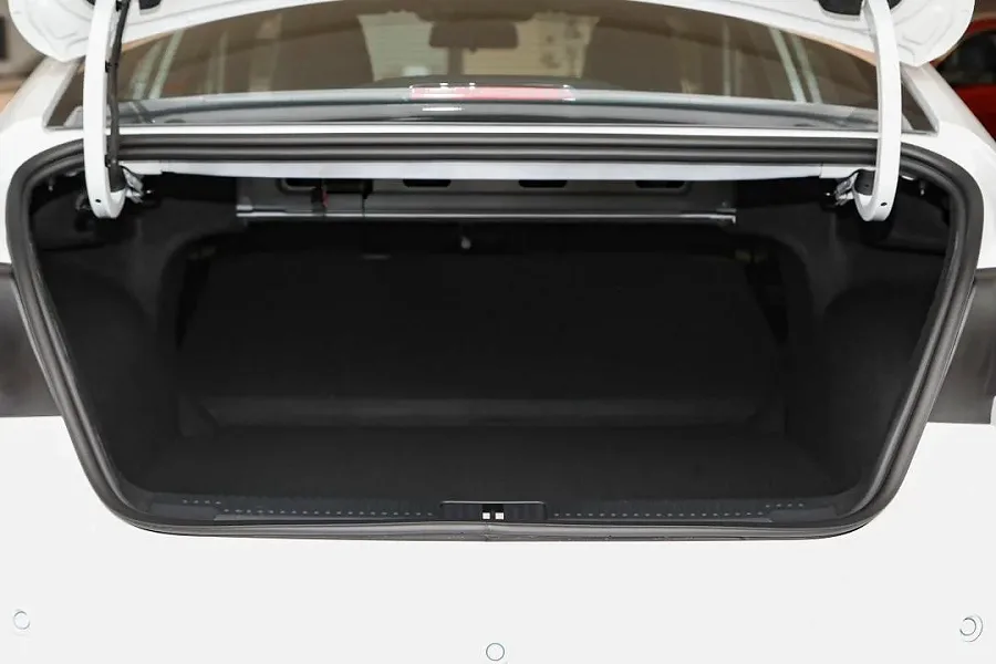 MG5 2026 Auto 180DVVT Global Luxury Édition  — photo 15