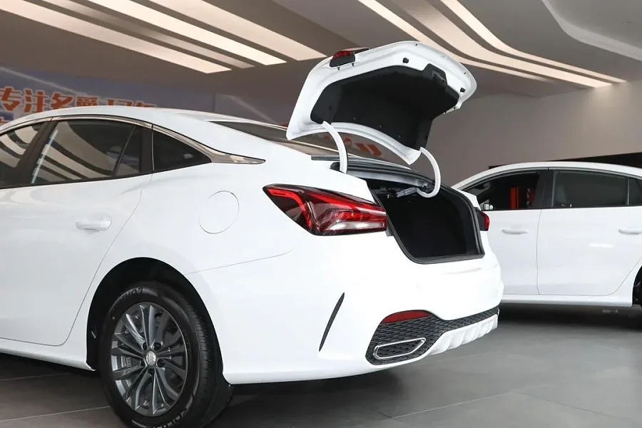 MG5 2026 Auto 180DVVT Global Luxury Édition  — photo 17