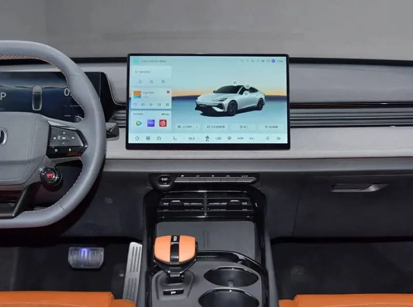 CHANGAN UNI V 2025 Sport  — photo 7
