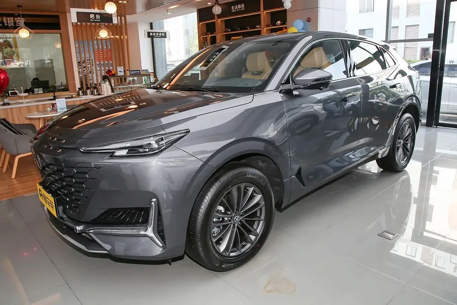 CHANGAN uni K 2025 — photo 5