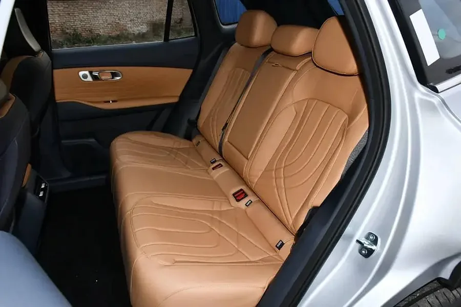 Geely starship 7 2026 hybrid 130km Qihang Édition (PHEV)  — photo 9