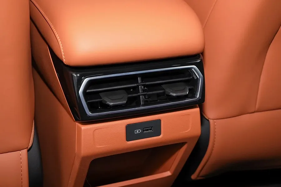 Geely cityray boyue 2026 — photo 8