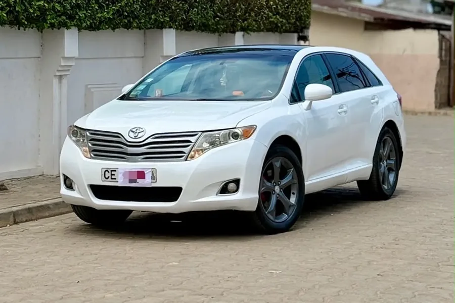 venza 2010 full options 