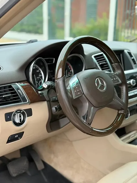 Mercedes ML350 2012 4Matic  — photo 8